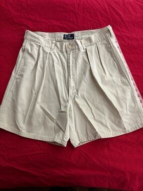 Polo by Ralph Lauren Men's Off-White Flat Front Pleated Shorts